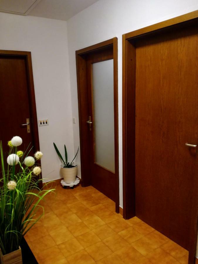 Ferienwohnung Sun House Brzac Exterior foto